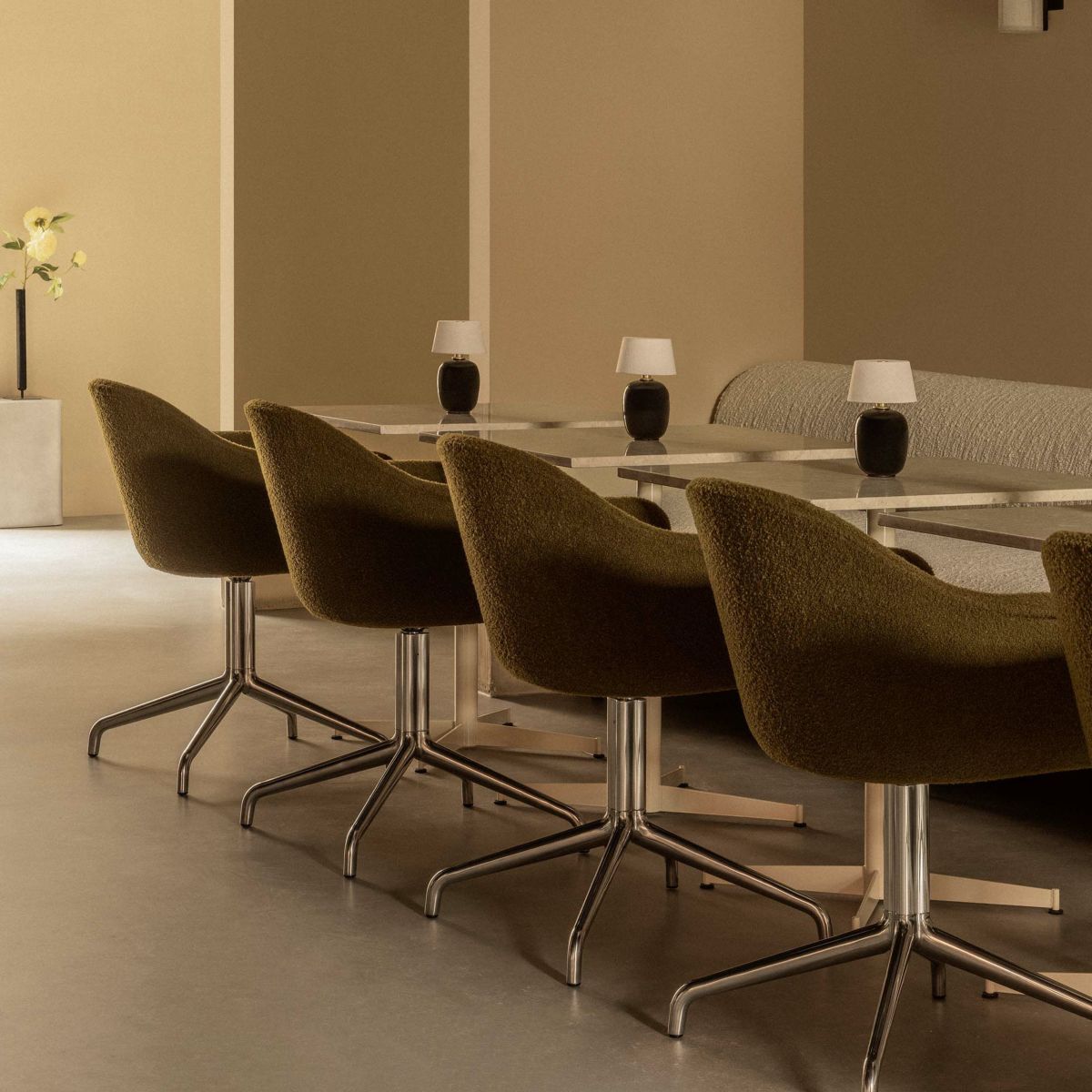 Audo Copenhagen（オドー・コペンハーゲン） / TORSO PORTABLE LAMP （トルソー ポータブル ランプ） / 全3色 / テーブルランプ