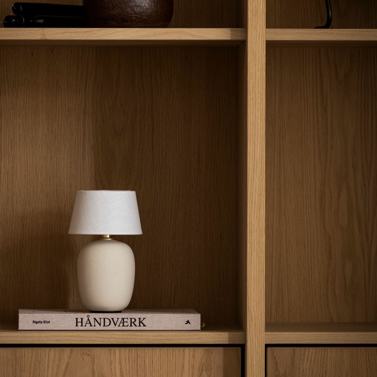 Audo Copenhagen（オドー・コペンハーゲン） / TORSO PORTABLE LAMP （トルソー ポータブル ランプ） / 全3色 / テーブルランプ