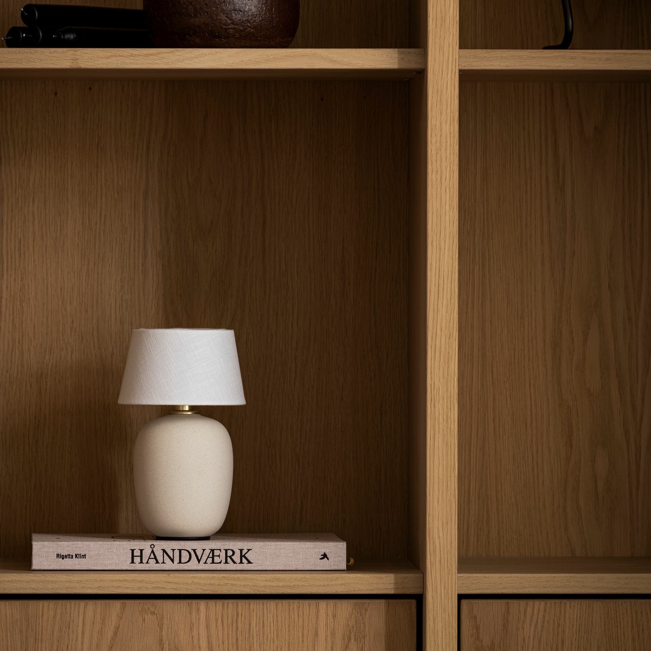 Audo Copenhagen（オドー・コペンハーゲン） / TORSO PORTABLE LAMP （トルソー ポータブル ランプ） / 全3色 / テーブルランプ