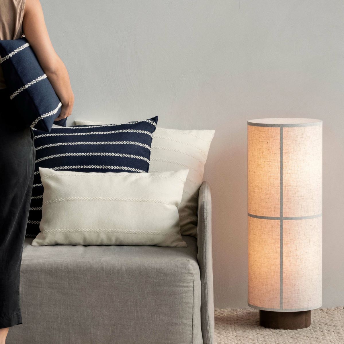 Audo Copenhagen（オドー・コペンハーゲン） / HASHIRA FLOOR LAMP（ハシラ フロアランプ） / LOW H83 / フロアランプ 《LED電球プレゼント》