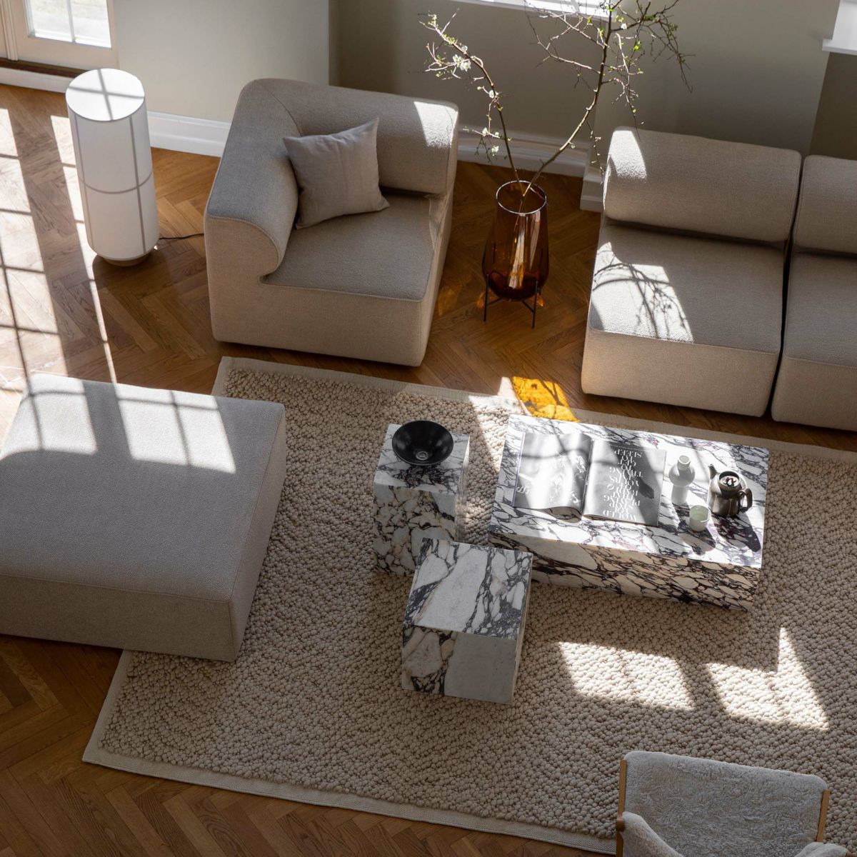 Audo Copenhagen（オドー・コペンハーゲン） / HASHIRA FLOOR LAMP（ハシラ フロアランプ） / LOW H83 / フロアランプ 《LED電球プレゼント》