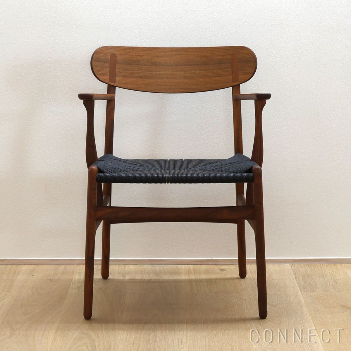 CARL HANSEN & SON（カール・ハンセン＆サン） / CH26 / ウォルナット材・オイル仕上げ・ブラックペーパーコード / ダイニングチェア