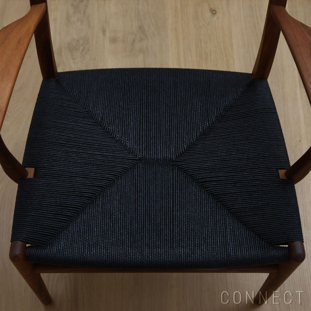 CARL HANSEN & SON（カール・ハンセン＆サン） / CH26 / ウォルナット材・オイル仕上げ・ブラックペーパーコード / ダイニングチェア