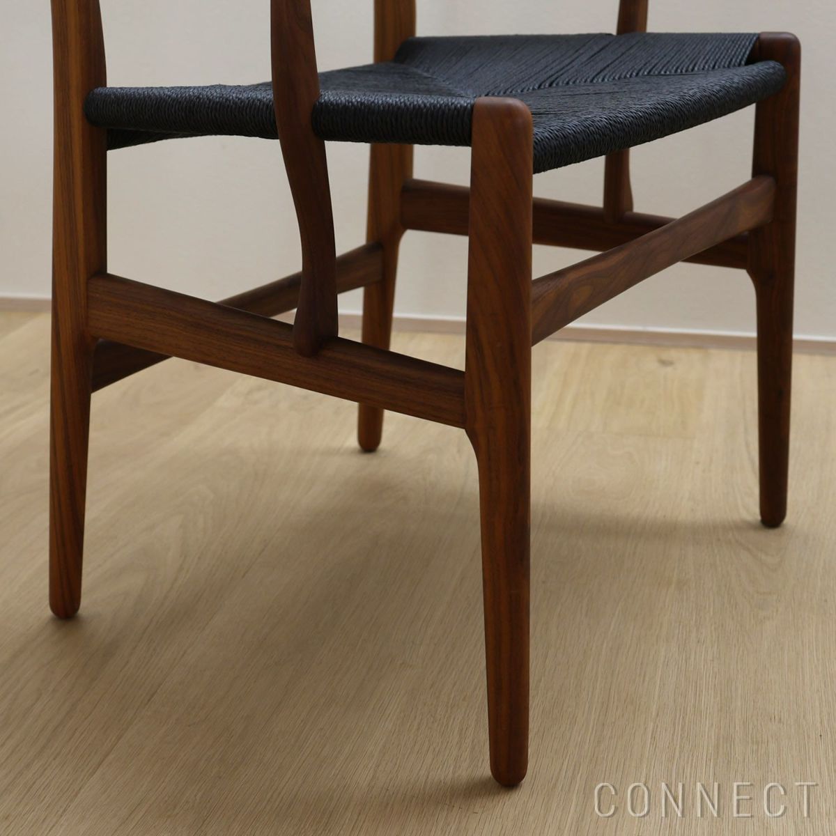 CARL HANSEN & SON（カール・ハンセン＆サン） / CH26 / ウォルナット材・オイル仕上げ・ブラックペーパーコード / ダイニングチェア