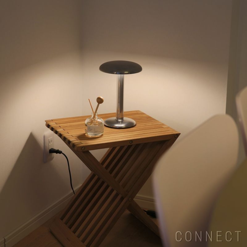 【アウトレット】FLOS（フロス） / GUSTAVE（グスタヴ） / ポリッシュド シルバー / テーブルランプ