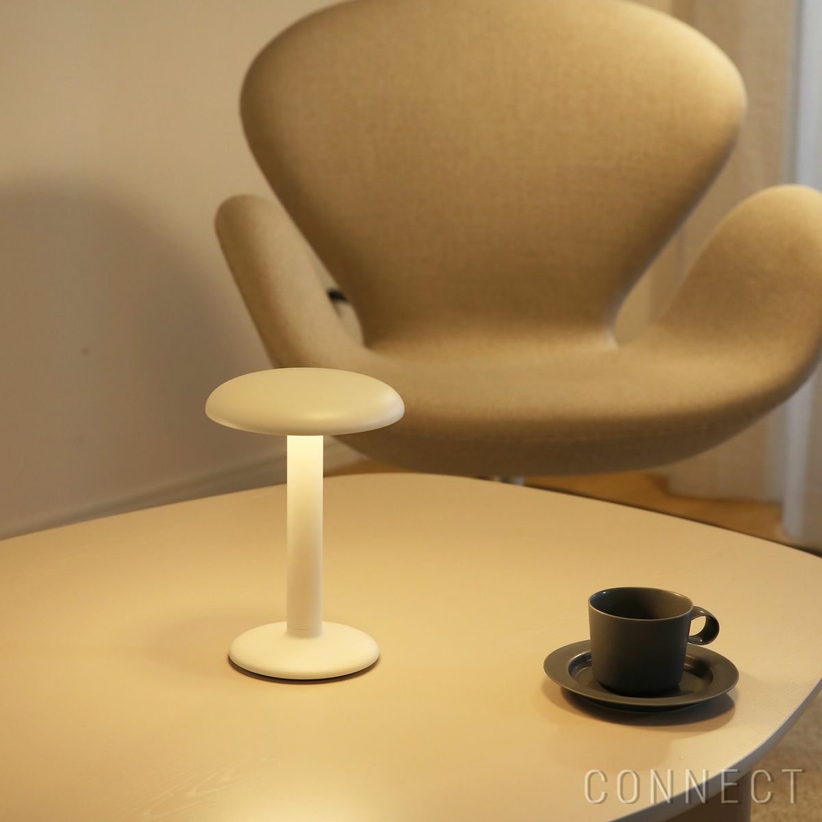 【アウトレット】FLOS（フロス） / GUSTAVE（グスタヴ） / マットカラー / マットホワイト / テーブルランプ