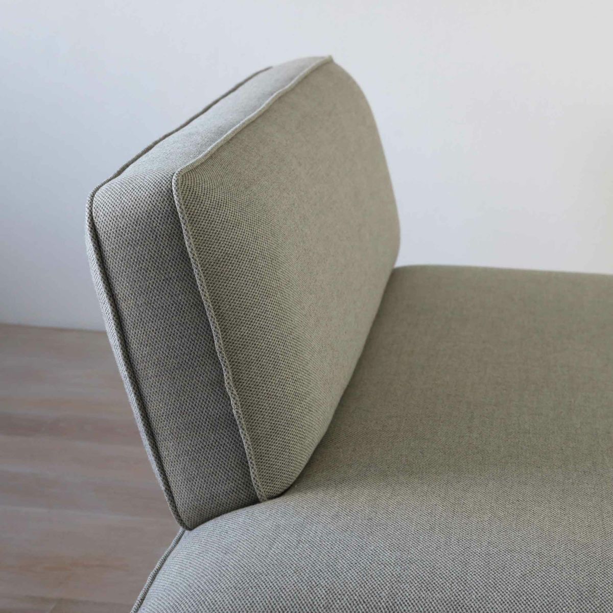 【アウトレット】ARIAKE（アリアケ） / Hoyo Sofa（ホウヨウ ソファ） / 3シーター / 右背もたれ / Molly（モリ―） 114