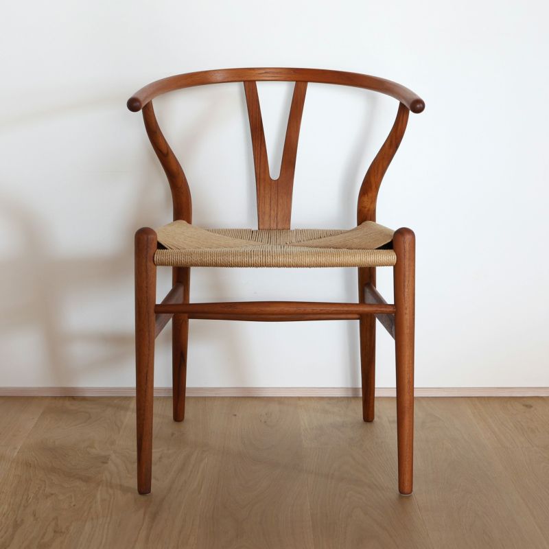 CH24 / Yチェア（ワイチェア） チーク材・オイル仕上げ / CARL HANSEN & SON （カール・ハンセン＆サン）