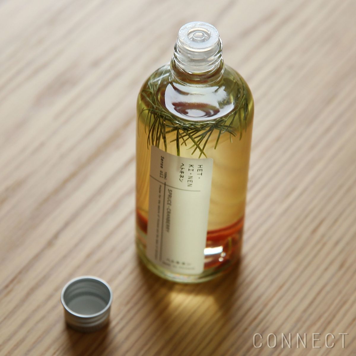 HET・KI・NEN（ヘトキネン） / sense oil（センスオイル） / spruce-cranberry（スプルース・クランベリー） / 保湿ボディオイル
