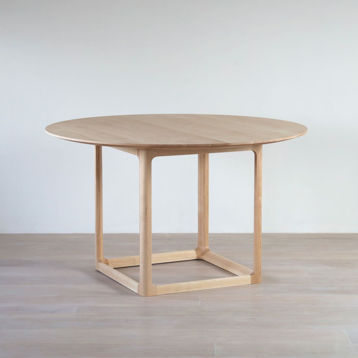 【アウトレット】MARUNI COLLECTION（マルニコレクション） / EN（エン） / ラウンドテーブル Φ125 / メープル材 / ウレタン樹脂塗装（ナチュラルクリア）