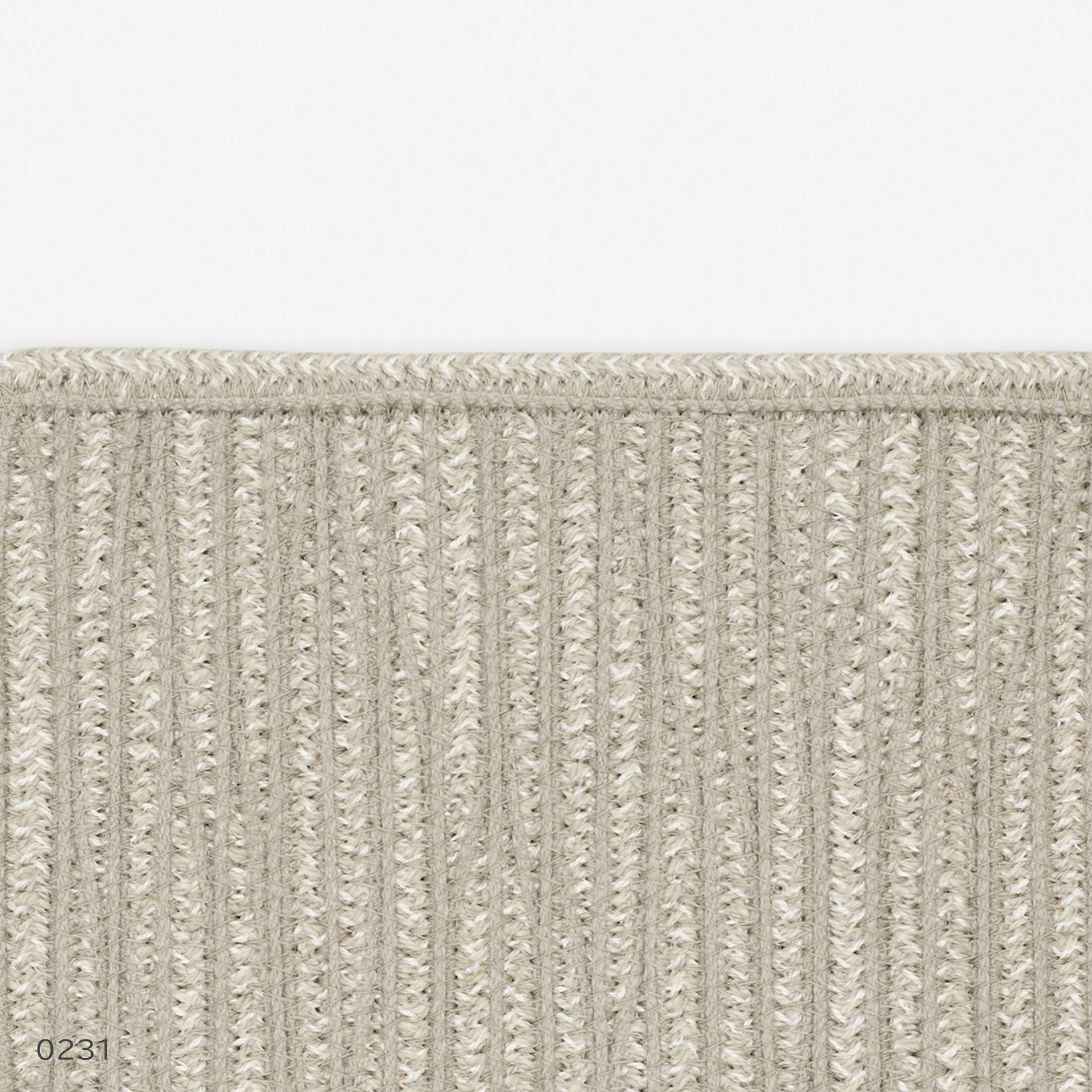 Kvadrat（クヴァドラ） / Braid 2（ブレード） / 20120（250cm×350cm） / ラグ