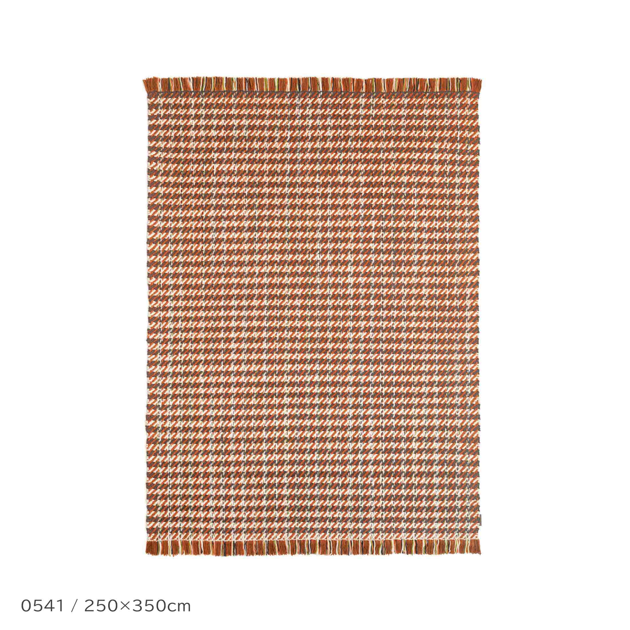 Kvadrat（クヴァドラ） / Dashes（ダッシュス） / 20135（250cm×350cm） / ラグ
