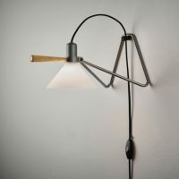 LE KLINT（レ・クリント） /  SPOT（スポット） / 全4色 / テーブルランプ / ウォールランプ