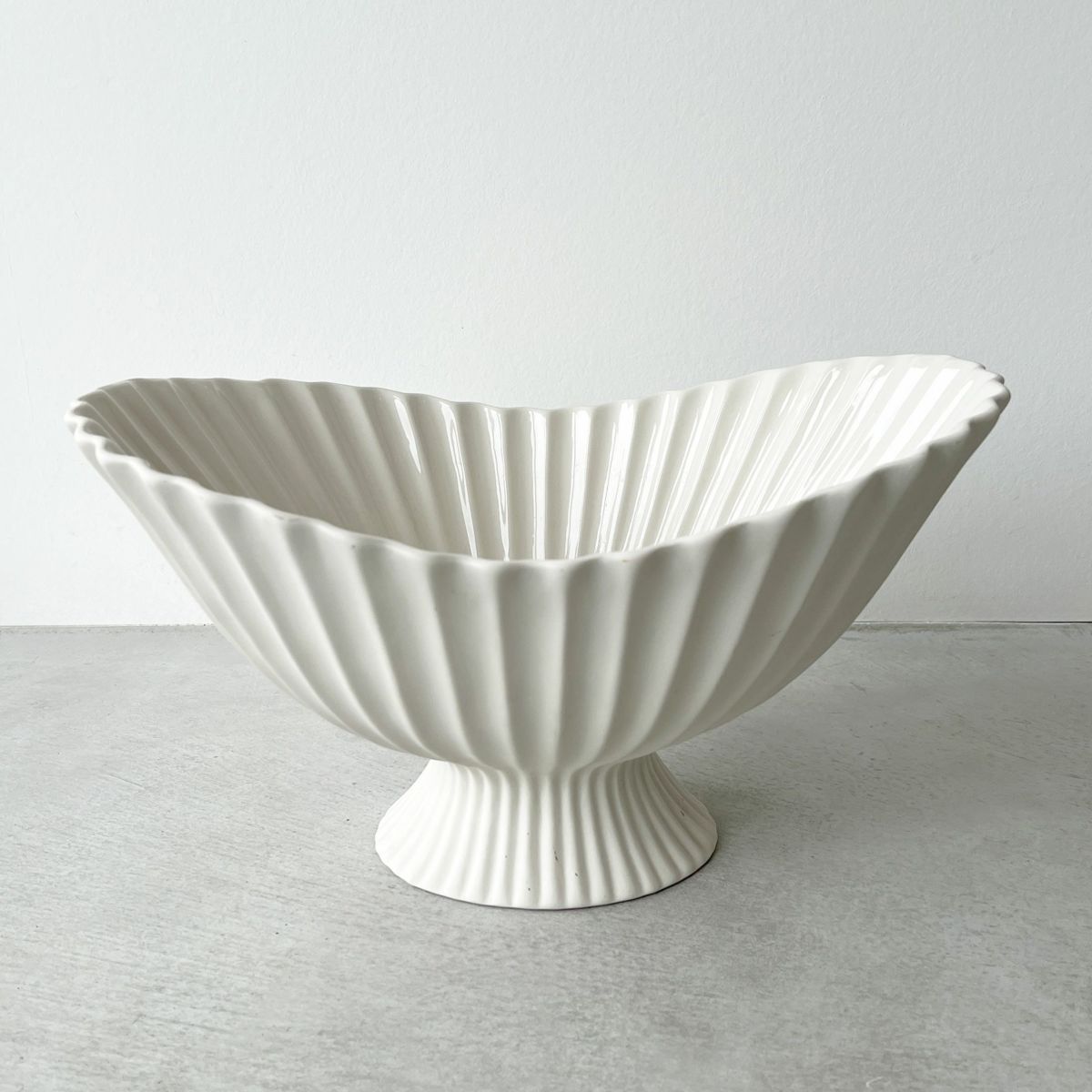 【アウトレット】Ferm Living（ファームリビング）/ Fountain Centrepiece（ファウンテンセンターピース） フラワーベース / オフホワイト