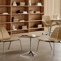 FRITZ HANSEN（フリッツ・ハンセン） / Little Friend（リトルフレンド） / KS13（四角天板・昇降式） / ウォルナット / ベース（ポリッシュ仕上げ） / サイドテーブル