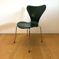 【ポイント20倍】【アウトレット】FRITZ HANSEN（フリッツ・ハンセン） / SERIES 7（セブンチェア） / エバーグリーン / ラッカー / クローム脚