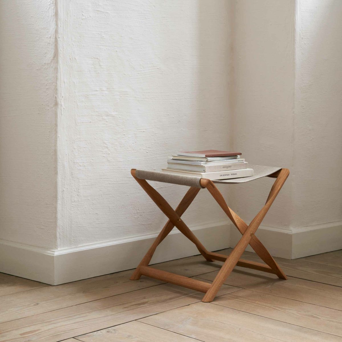 CARL HANSEN & SON （カール・ハンセン＆サン）/ KK87830 PROPELLER STOOL（プロペラスツール） / オーク材・オイル仕上げ / ナチュラルキャンバス / スツール