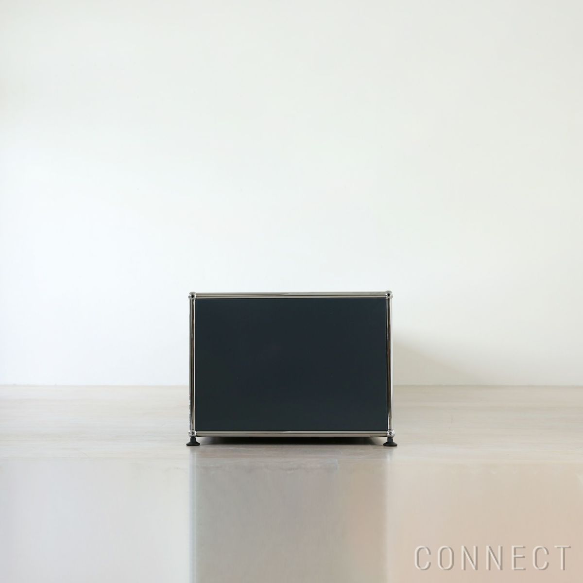 USMハラー（ユーエスエムハラー） / TV Board（テレビボード） / W3023×D523×H390mm / ドロップダウンドア×2 ガラスドア×2（ディバイダーシェルフ×2） / アントラサイト