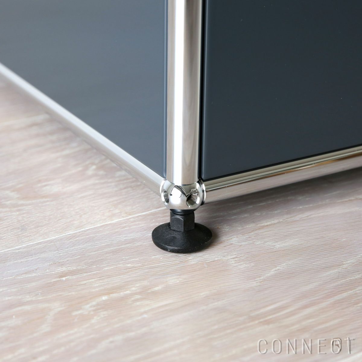 USMハラー（ユーエスエムハラー） / TV Board（テレビボード） / W3023×D523×H390mm / ドロップダウンドア×2 ガラスドア×2（ディバイダーシェルフ×2） / アントラサイト