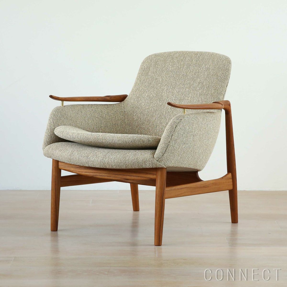 HOUSE OF FINN JUHL（ハウス・オブ・フィンユール） / 53 CHAIR W/ CUSHION / チーク材・オイル仕上げ / Moss 0020（モス） / ラウンジチェア