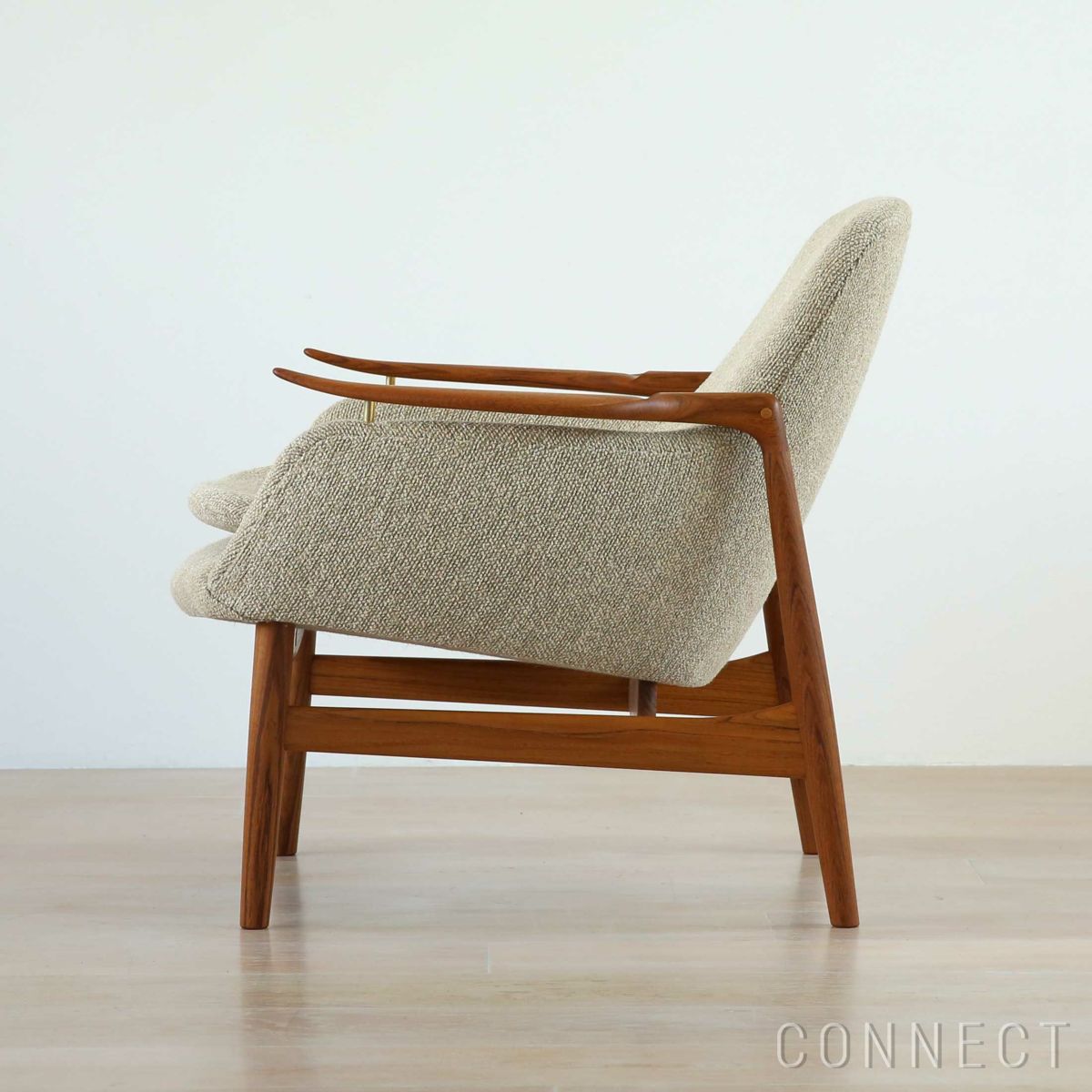 HOUSE OF FINN JUHL（ハウス・オブ・フィンユール） / 53 CHAIR W/ CUSHION / チーク材・オイル仕上げ / Moss 0020（モス） / ラウンジチェア