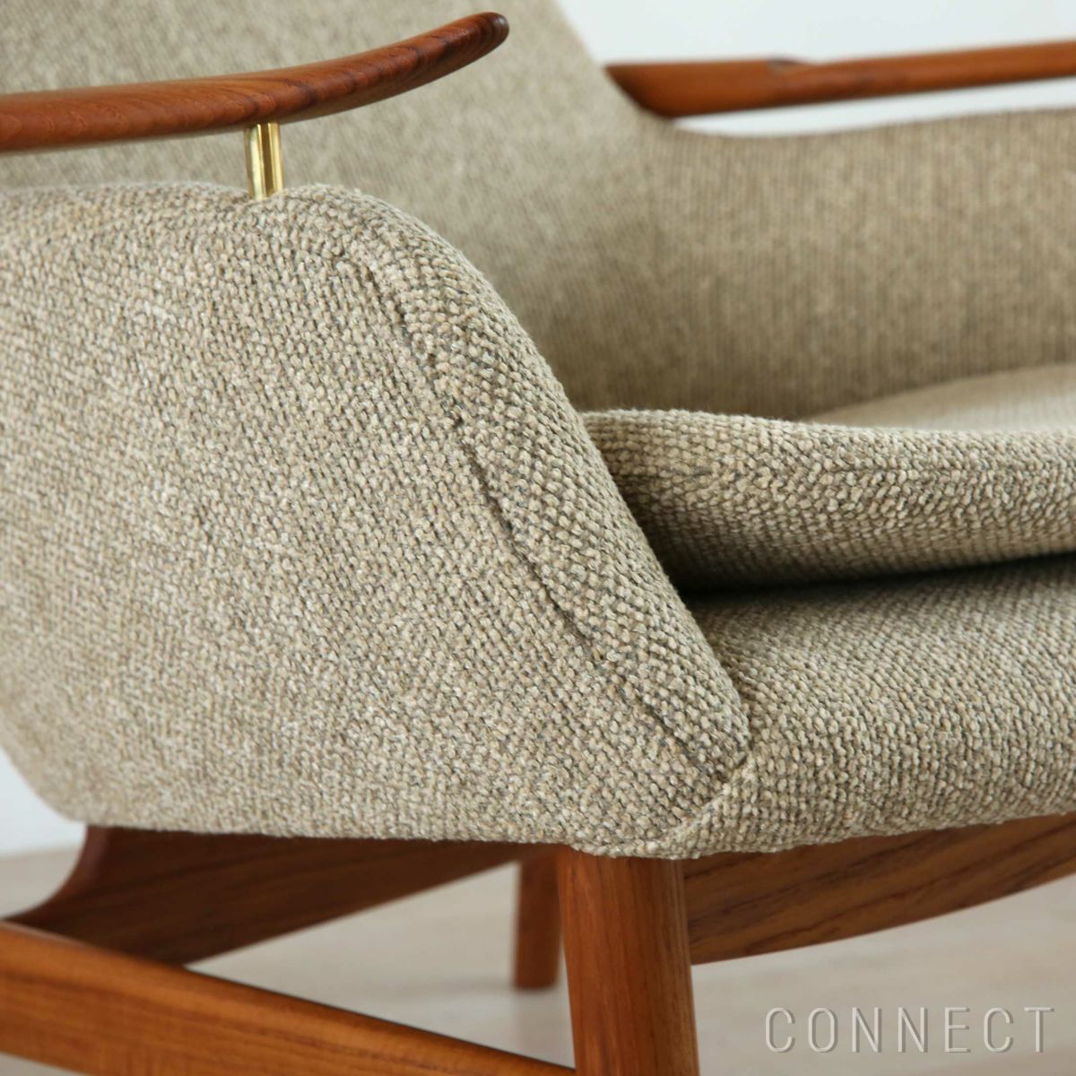 HOUSE OF FINN JUHL（ハウス・オブ・フィンユール） / 53 CHAIR W/ CUSHION / チーク材・オイル仕上げ / Moss 0020（モス） / ラウンジチェア