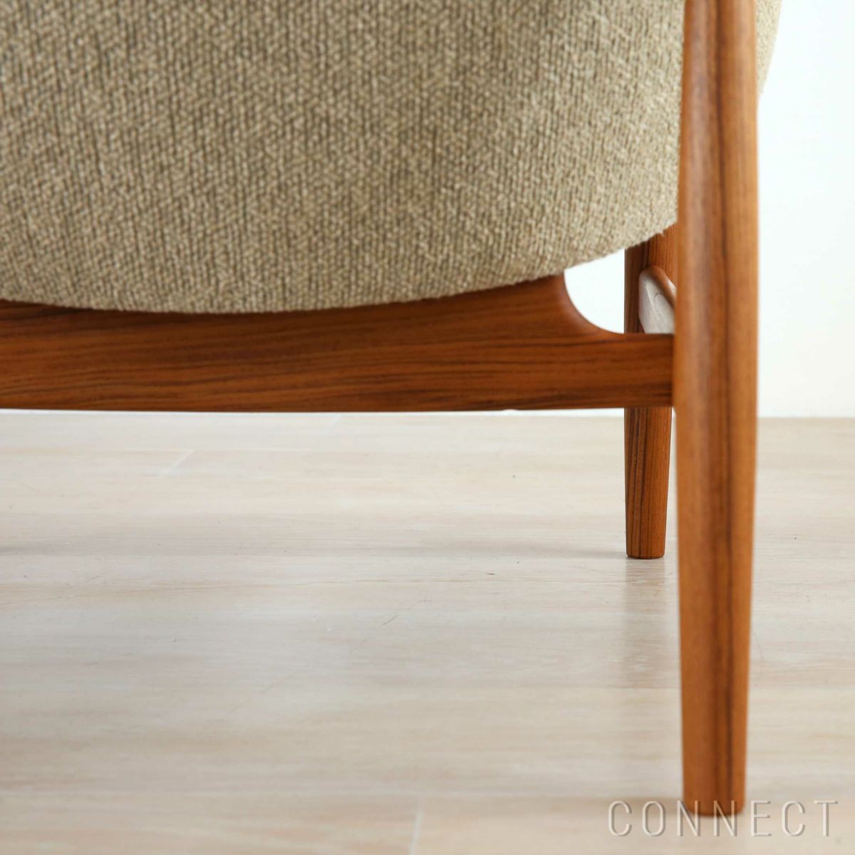 HOUSE OF FINN JUHL（ハウス・オブ・フィンユール） / 53 CHAIR W/ CUSHION / チーク材・オイル仕上げ / Moss 0020（モス） / ラウンジチェア