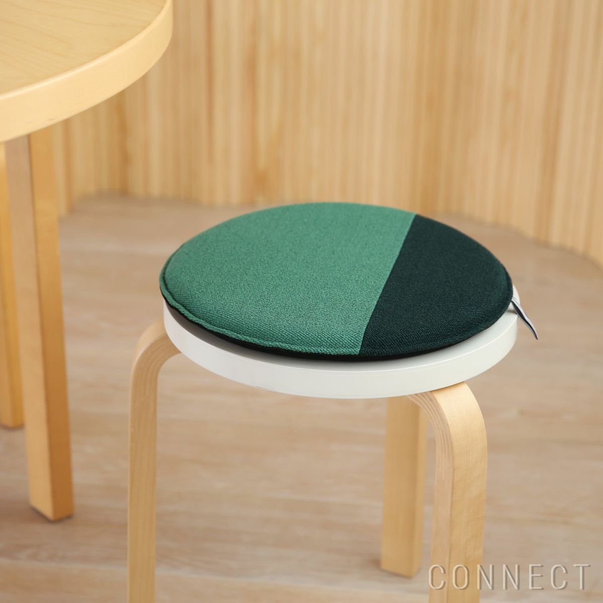 MELLEM（メレム） / Kvadrat/Raf Simons（クヴァドラ/ラフ・シモンズ） / ラウンドシートクッション / Vidar（ヴィダー） アソートB / 全6色 / クッション