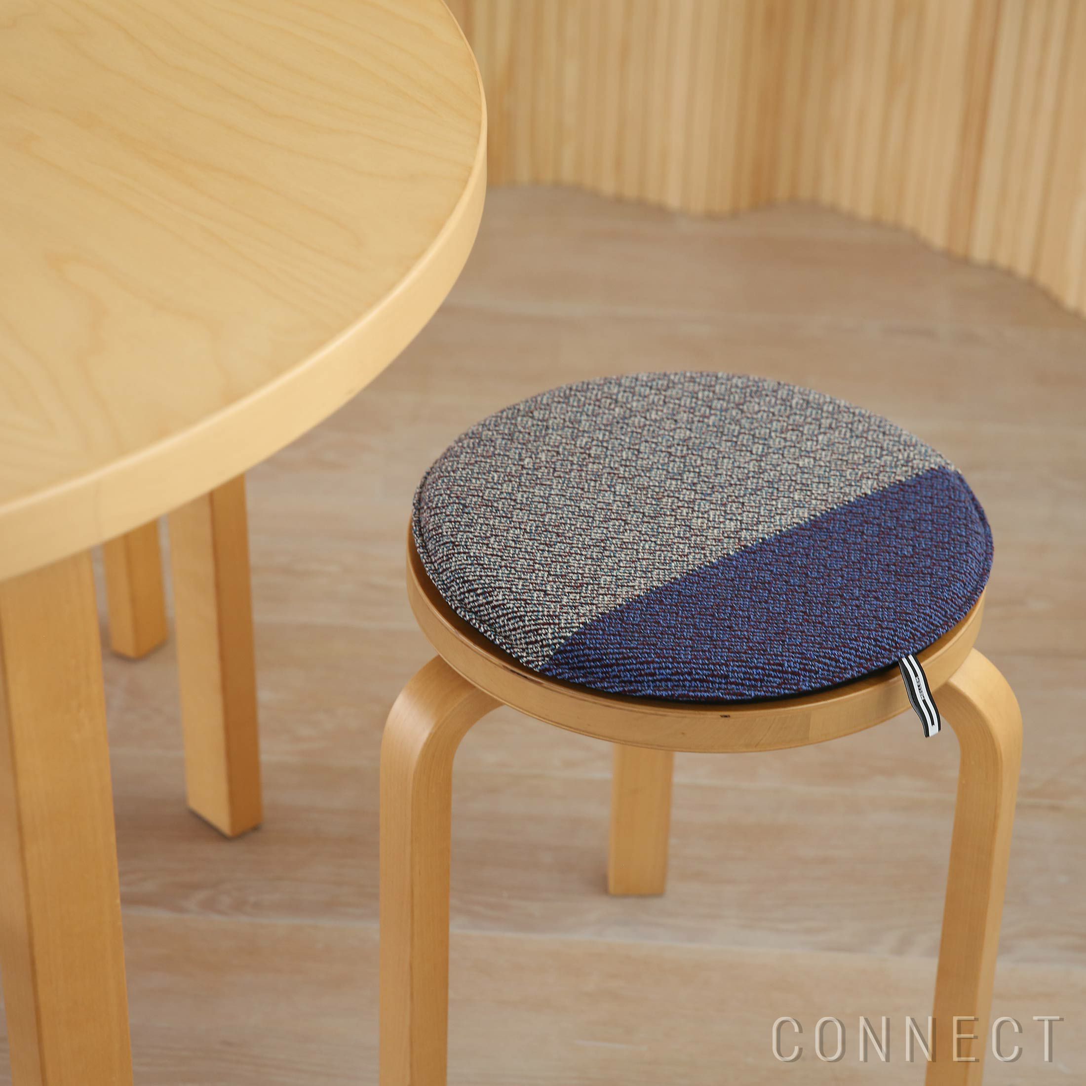 MELLEM（メレム） / Kvadrat/Raf Simons（クヴァドラ/ラフ・シモンズ） / 丸型シートクッション / Noise（ノイズ） アソート / 全5色 / クッション