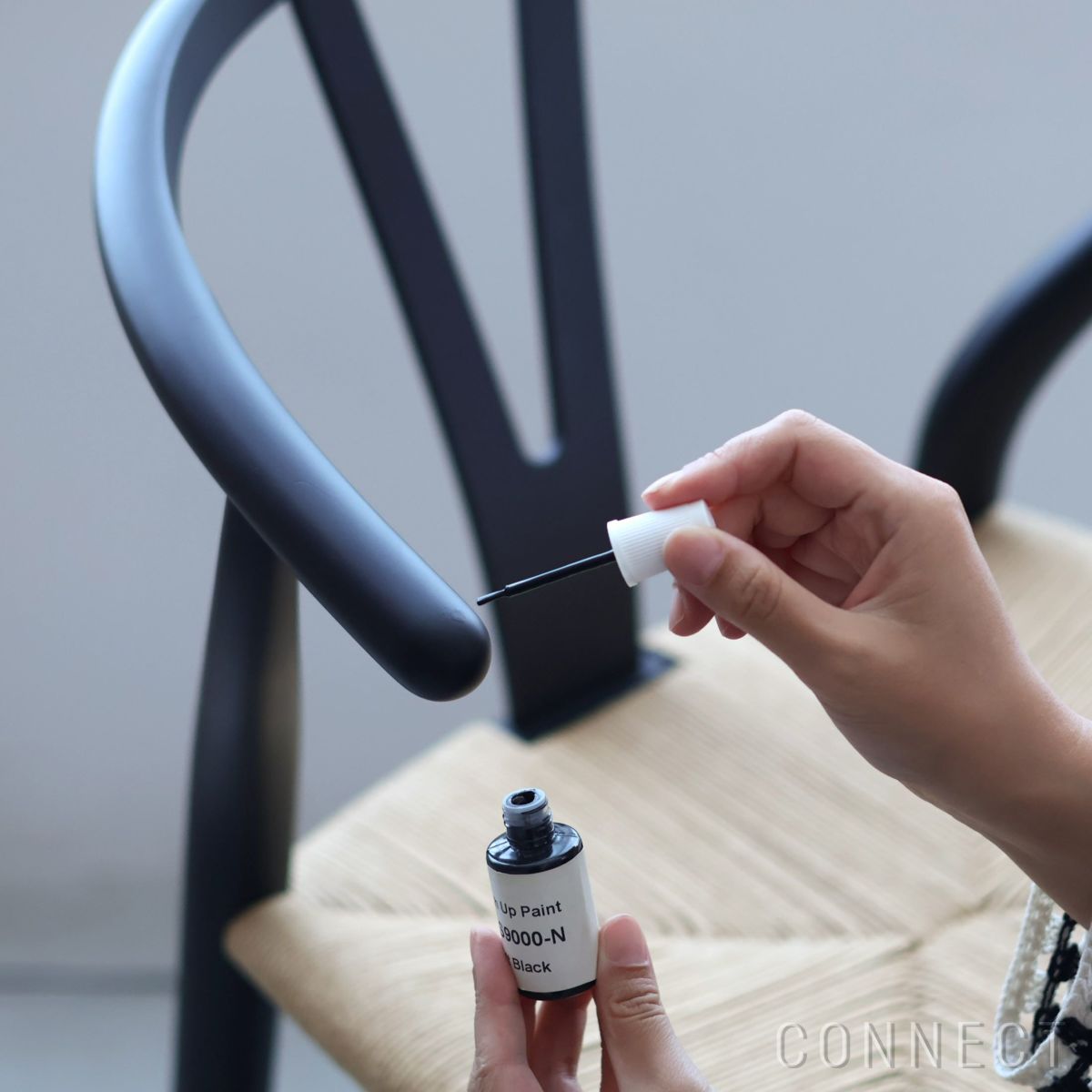 CARL HANSEN & SON （カール・ハンセン＆サン） CH24 SOFT Yチェアソフト（ワイチェア） / BLACK（ブラック） タッチアップ塗料 30ml / メンテナンス