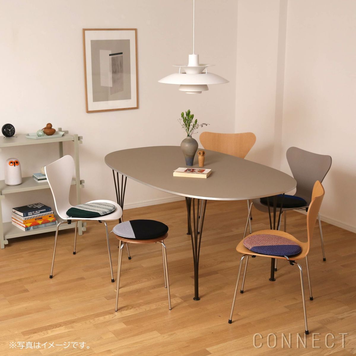 MELLEM（メレム） / Kvadrat/Raf Simons（クヴァドラ/ラフ・シモンズ） / 丸型シートクッション / Pulsar（パルサー） アソート / 全6色 / クッション