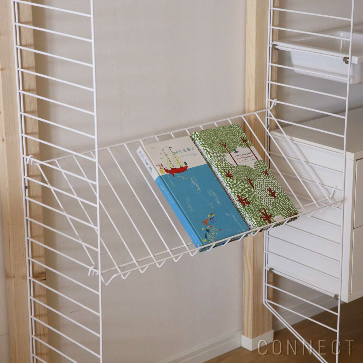 String Furniture（ストリング ファニチャー） / String System（ストリング システム） / マガジンシェルフ（ホワイト） / アクセサリーパーツ