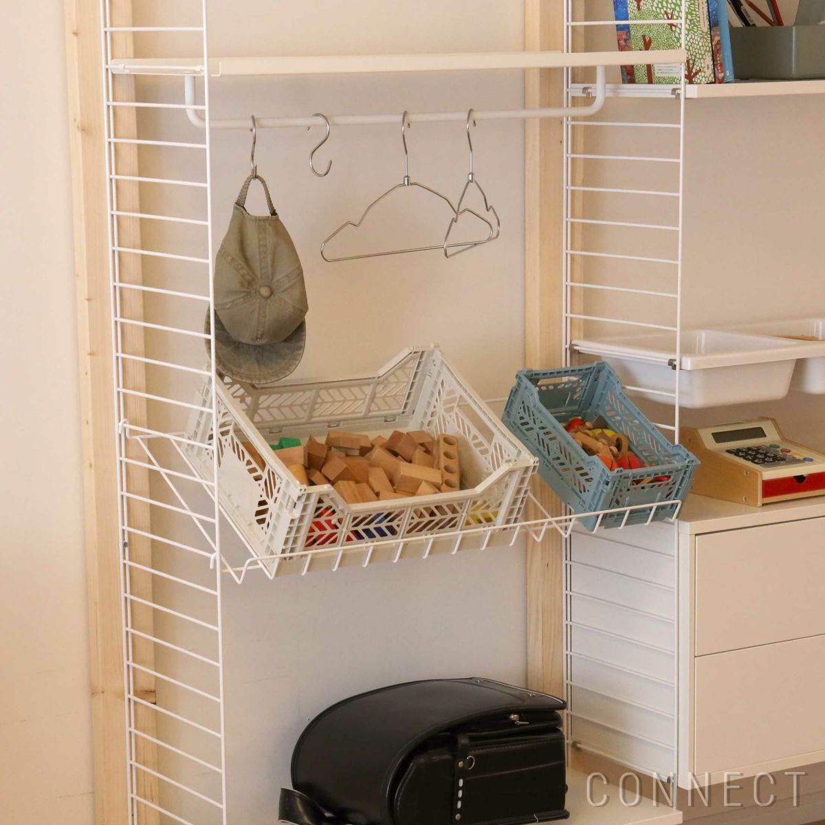 String Furniture（ストリング ファニチャー） / String System（ストリング システム） / マガジンシェルフ（ホワイト） / アクセサリーパーツ