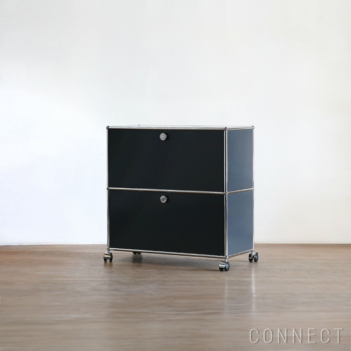 USMハラー（ユーエスエムハラー） / Lowboard（ローボード） / W773×D373×H780mm / ドロップダウンドア×2 ソフトキャスター×4（ロック機能なし×2 / ロック機能付き×2） / アントラサイト