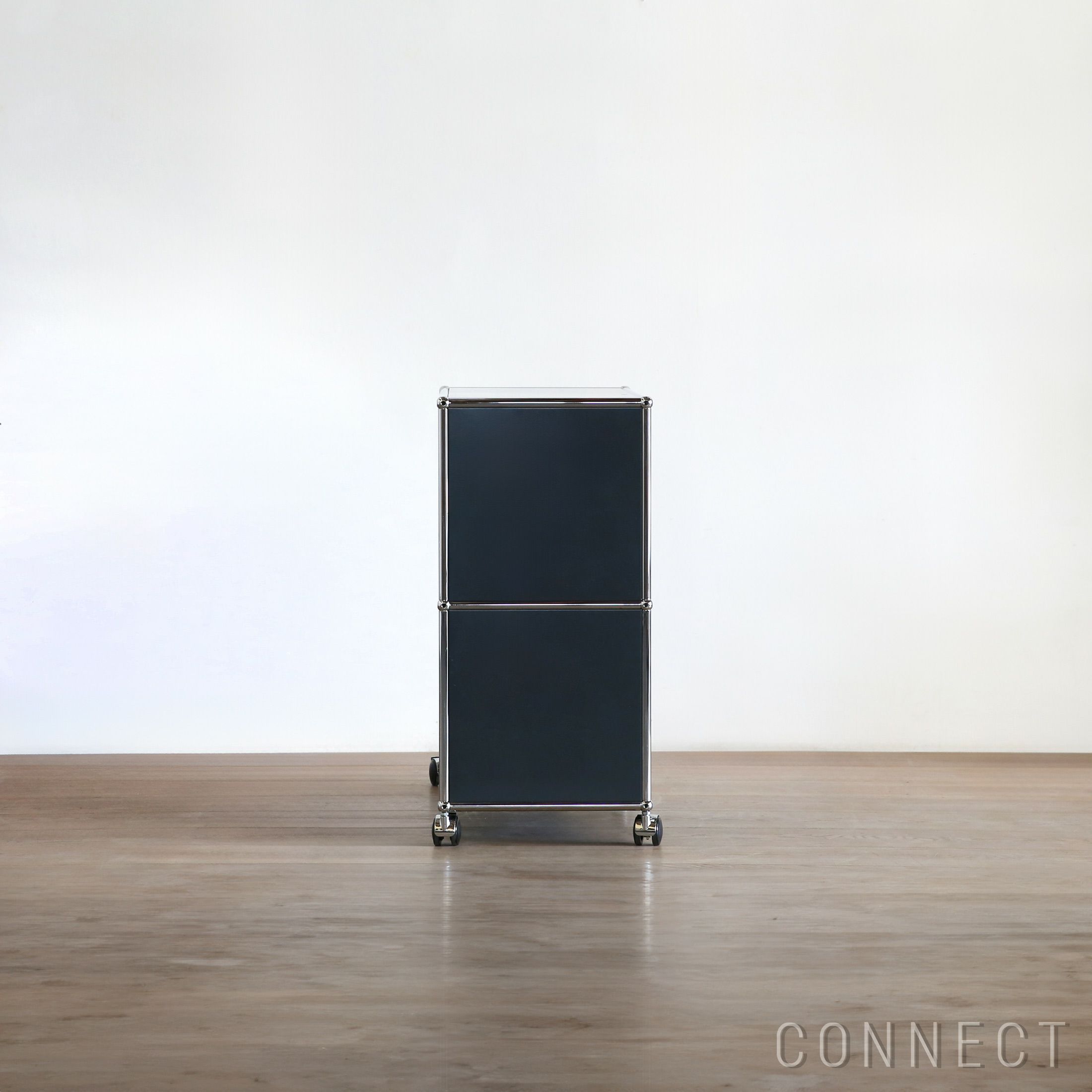 USMハラー（ユーエスエムハラー） / Lowboard（ローボード） / W773×D373×H780mm / ドロップダウンドア×2 ソフトキャスター×4（ロック機能なし×2 / ロック機能付き×2） / アントラサイト