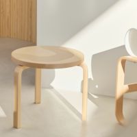 Artek（アルテック） ＋ Marimekko（マリメッコ） / TABLE 90D Seireeni（テーブル 90D セイレーニ） / バーチ材 / サイドテーブル 《90周年 Anniversary editions》