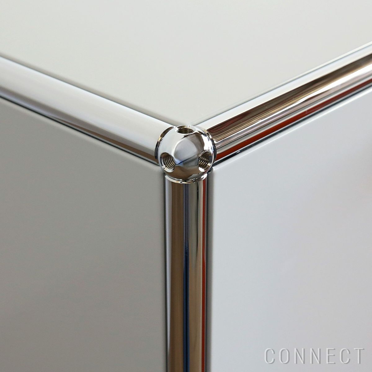 USMハラー（ユーエスエムハラー） / Sideboard（サイドボード） / W1273×D373×H740mm / ドロップダウンドア×2 / エクステンションドア×1 / ライトグレー・USMオレンジ