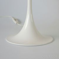 Louis Poulsen（ルイスポールセン） / Panthella 320 Table Lamp（パンテラ 320 テーブルランプ） / 全2色 / テーブルランプ