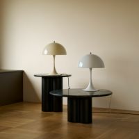Louis Poulsen（ルイスポールセン） / Panthella 320 Table Lamp（パンテラ 320 テーブルランプ） / 全2色 / テーブルランプ