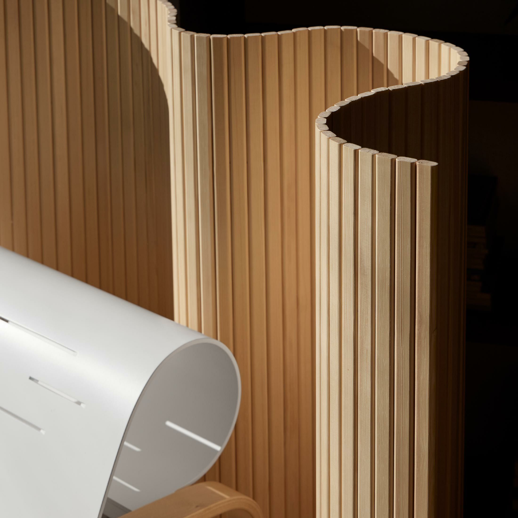 Artek（アルテック） / SCREEN 100（スクリーン） / パーテーション 100 / Size C（H130cm） / パイン材・ナチュラルラッカー仕上げ 《90周年 Anniversary editions》