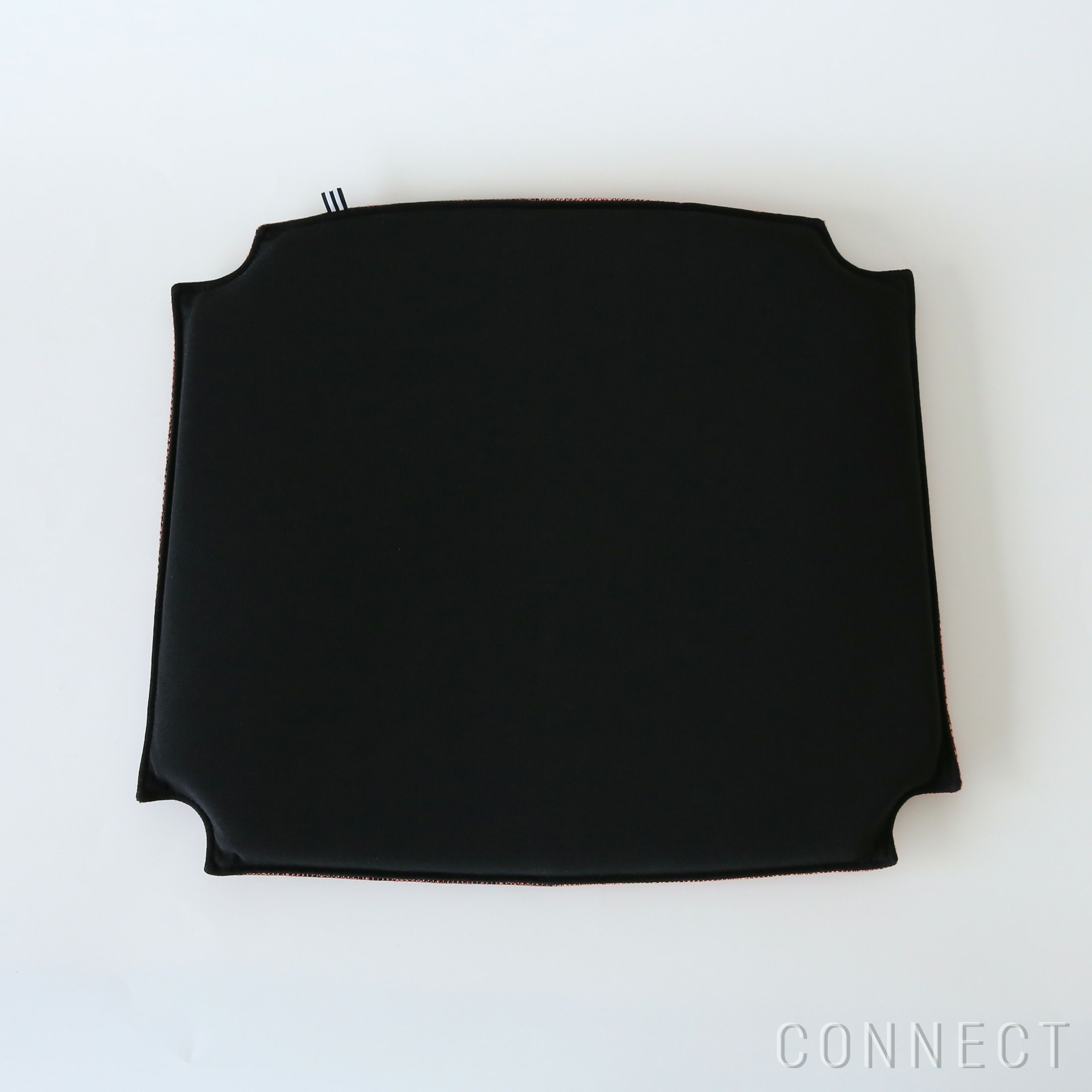 MELLEM（メレム） / Kvadrat（クヴァドラ） / Yチェアシートクッション / Lila（リラ） アソート / 全7色 / クッション