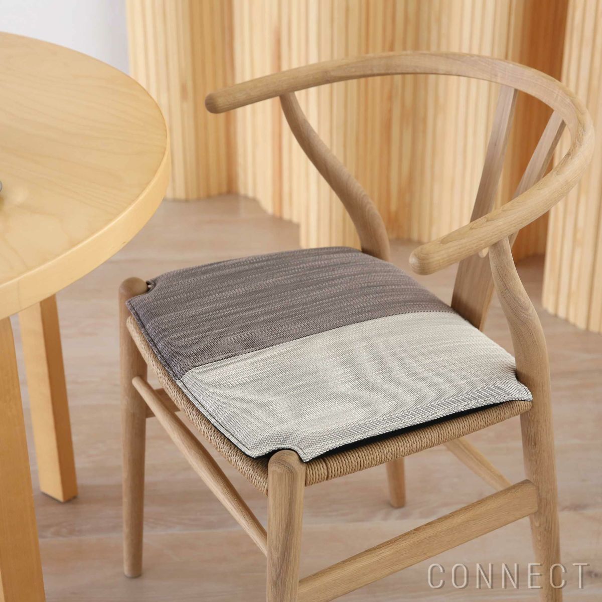 MELLEM（メレム） / Kvadrat（クヴァドラ） / Yチェアシートクッション / Lila（リラ） アソート / 全7色 / クッション