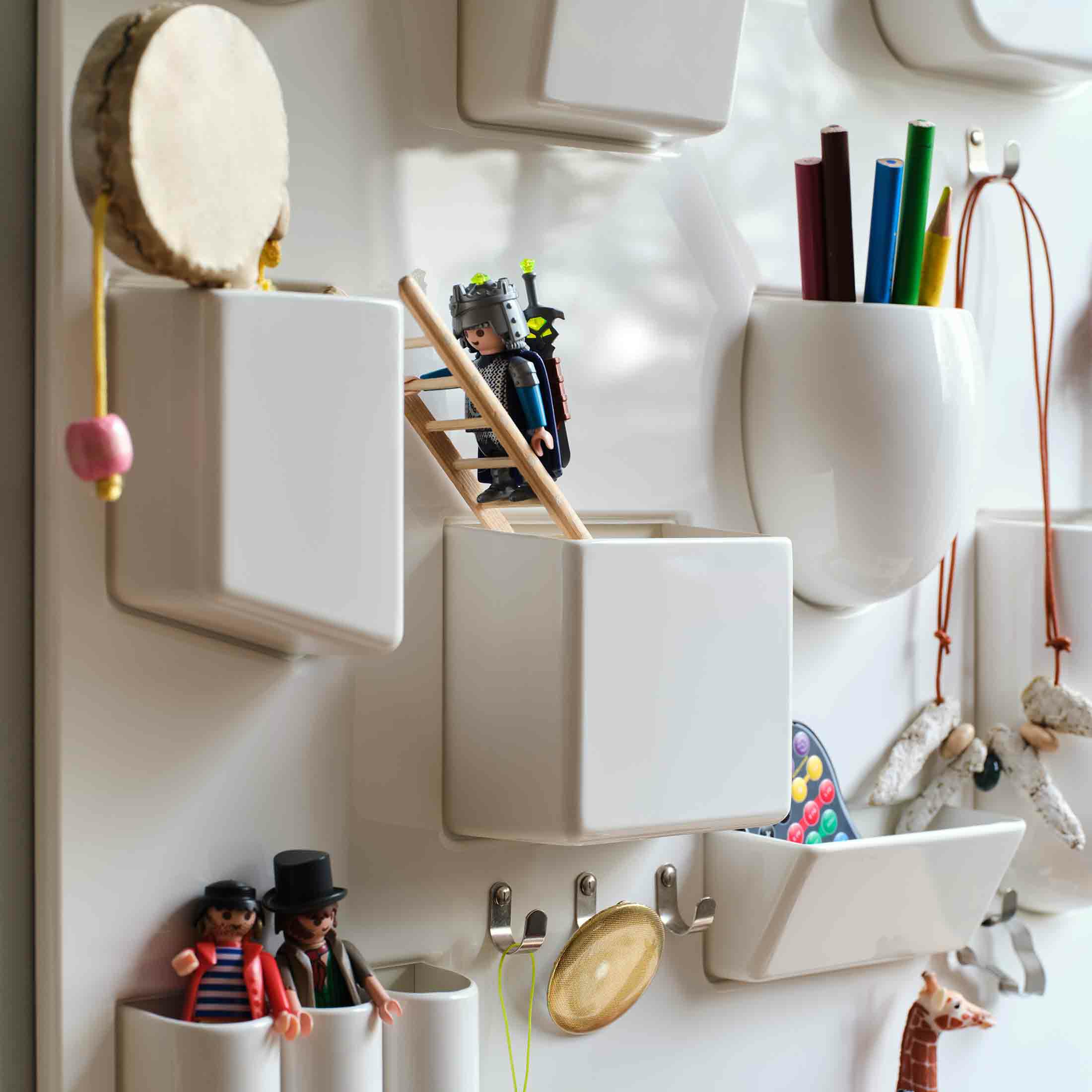 Vitra（ヴィトラ）/  Uten.Silo（ウーテン シロ）Ⅱ RE  / 全4色 / 壁掛け小物入れ