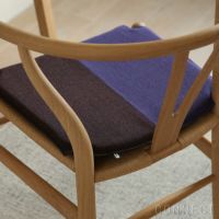 MELLEM（メレム） / Kvadrat/Raf Simons（クヴァドラ/ラフ・シモンズ） / Yチェアシートクッション / Sirocco（シロッコ） アソート / 全3色 / クッション