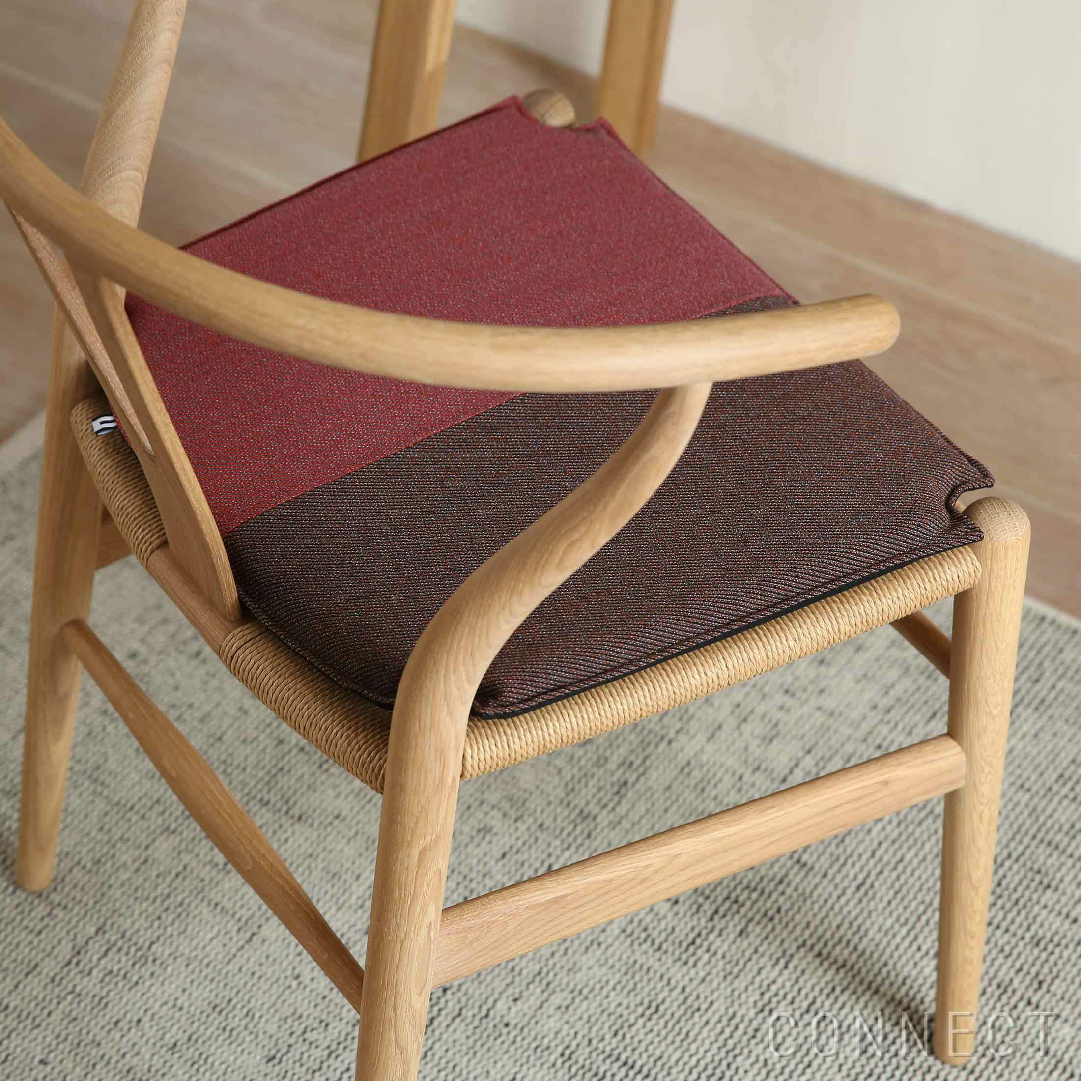 MELLEM（メレム） / Kvadrat/Raf Simons（クヴァドラ/ラフ・シモンズ） / Yチェアシートクッション / Sirocco（シロッコ） アソート / 全3色 / クッション