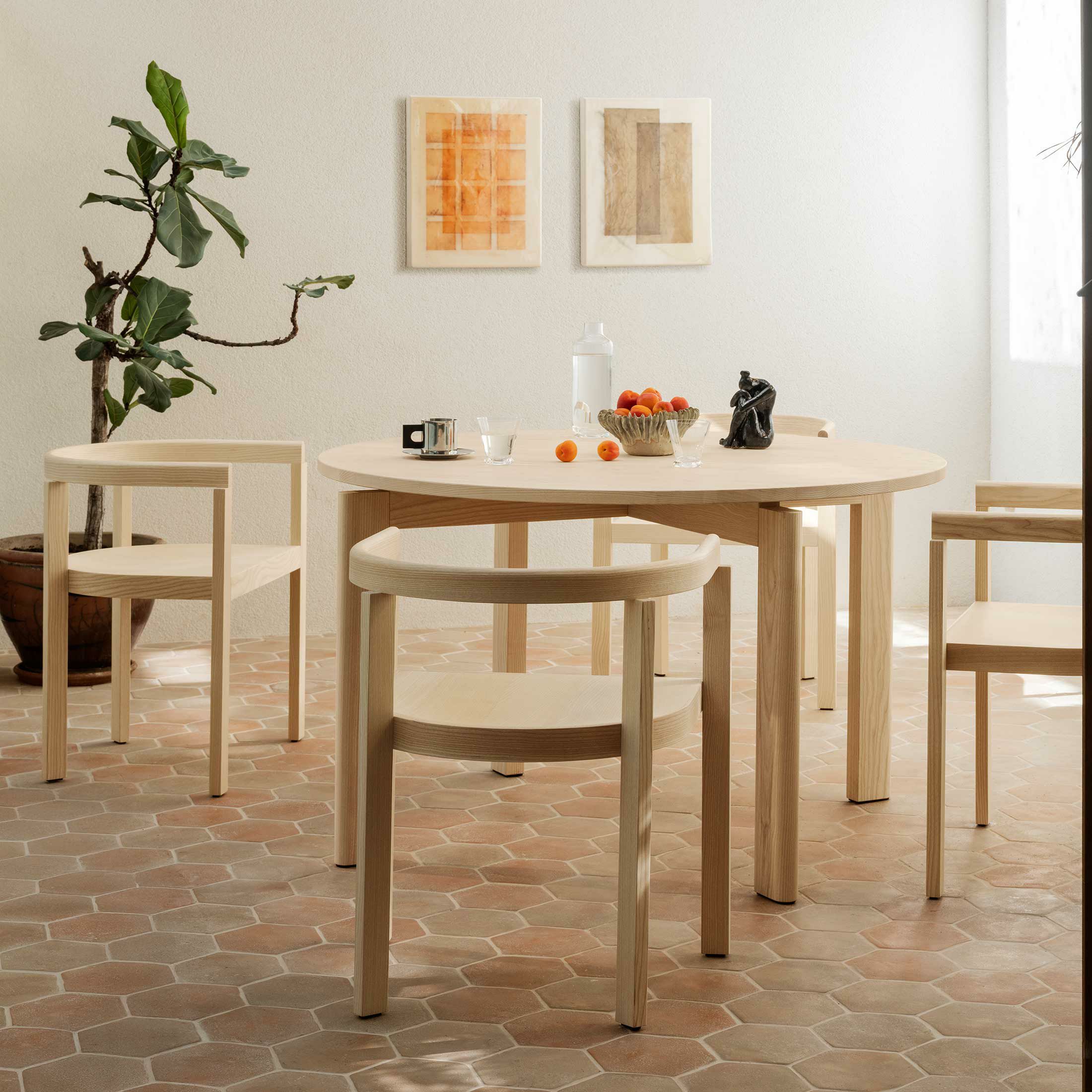 FRITZ HANSEN / AFTER（アフター） / ダイニングセット（チェア4脚＋テーブル） / アッシュ（無垢材・オイル仕上げ）《シートクッション4個プレゼント》