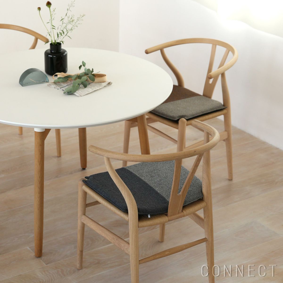 MELLEM（メレム） / Kvadrat（クヴァドラ） / Yチェアシートクッション / Outback（アウトバック） アソート / 全7色 / クッション