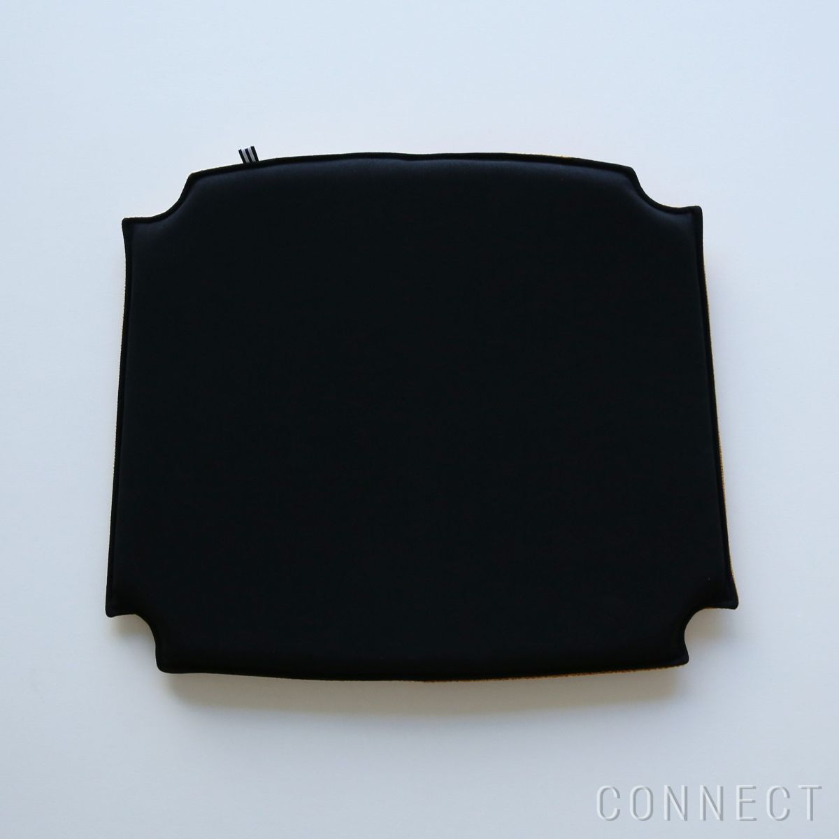 MELLEM（メレム） / Kvadrat/Raf Simons（クヴァドラ/ラフ・シモンズ） / Yチェアシートクッション / Vidar（ヴィダー） アソート / 全6色 / クッション