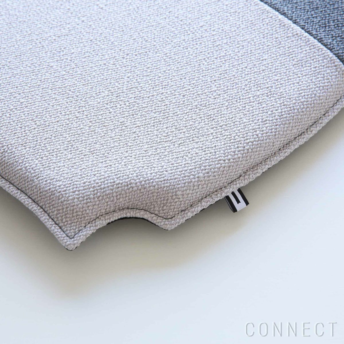 MELLEM（メレム） / Kvadrat/Raf Simons（クヴァドラ/ラフ・シモンズ） / Yチェアシートクッション / Vidar（ヴィダー） アソート / 全6色 / クッション