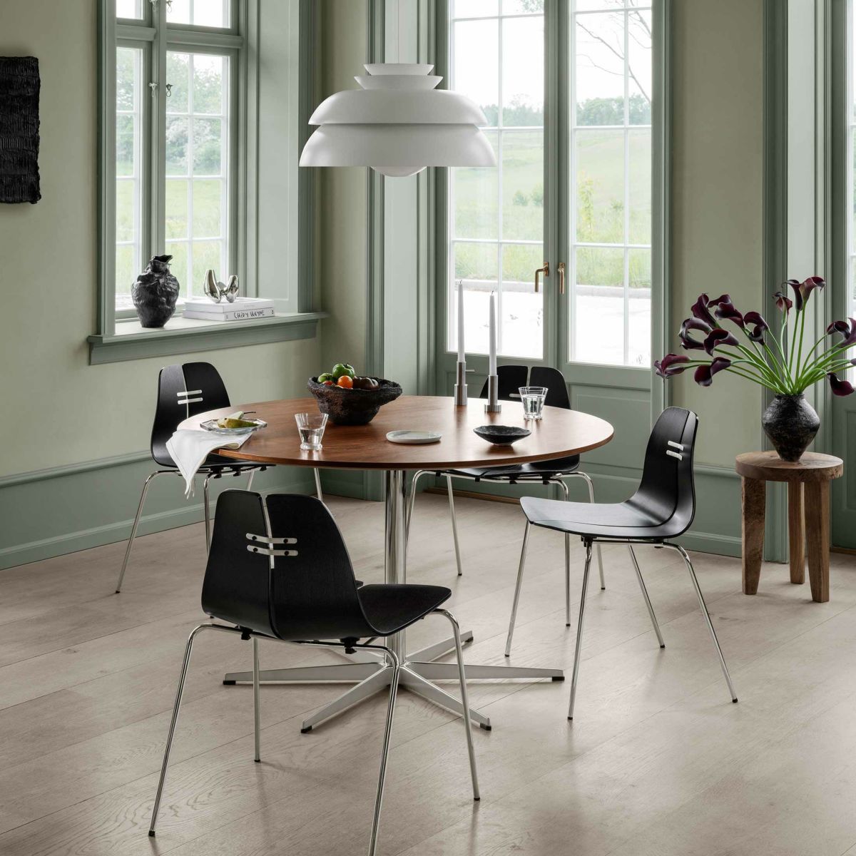 FRITZ HANSEN / PK3（ピーケー3） / ブラック / スチールベース（クローム仕上げ） / チェア